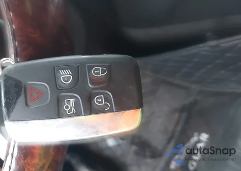 2015 Jaguar Xf 2.0T Premium z USA, uszkodzony, nr VIN SAJWA0FS0FPU64374